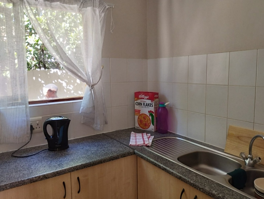 2 Bedroom Property for Sale in Langenhovenpark Free State